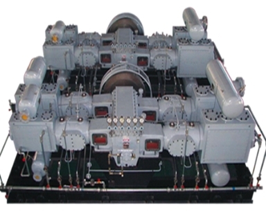 Oil free piston compressor matched with methanol reforming hydrogen generator for green hydrogen plant